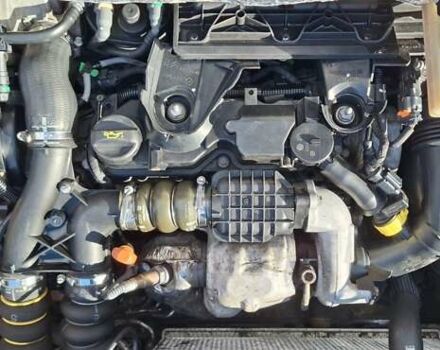 Красный Ситроен Берлинго, объемом двигателя 1.6 л и пробегом 248 тыс. км за 7200 $, фото 10 на Automoto.ua