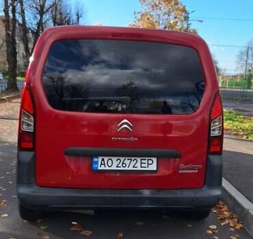 Красный Ситроен Берлинго, объемом двигателя 1.6 л и пробегом 248 тыс. км за 7200 $, фото 4 на Automoto.ua