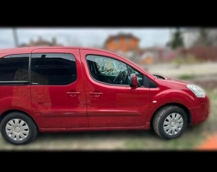 Красный Ситроен Берлинго, объемом двигателя 1.6 л и пробегом 236 тыс. км за 6700 $, фото 5 на Automoto.ua