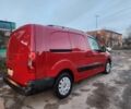 Красный Ситроен Берлинго, объемом двигателя 1 л и пробегом 140 тыс. км за 6000 $, фото 4 на Automoto.ua