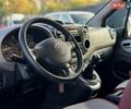 Червоний Сітроен Берлінго, об'ємом двигуна 1.6 л та пробігом 234 тис. км за 8999 $, фото 52 на Automoto.ua