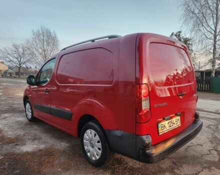 Красный Ситроен Берлинго, объемом двигателя 1 л и пробегом 140 тыс. км за 6000 $, фото 1 на Automoto.ua