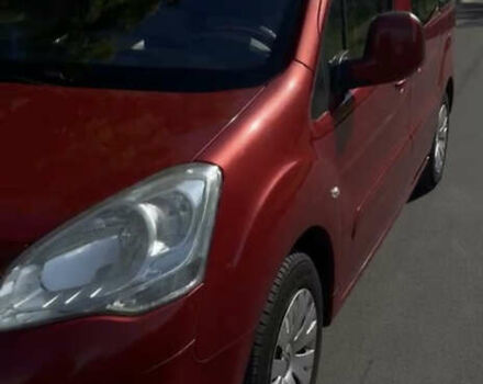 Красный Ситроен Берлинго, объемом двигателя 1.6 л и пробегом 189 тыс. км за 6700 $, фото 1 на Automoto.ua