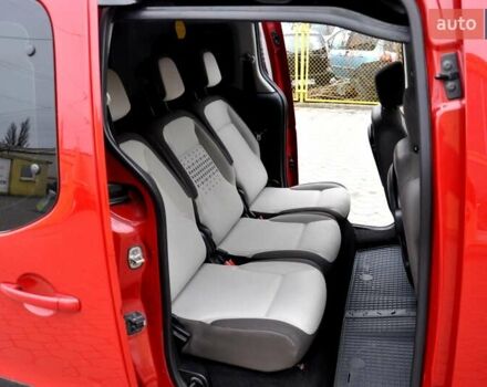 Червоний Сітроен Берлінго, об'ємом двигуна 1.6 л та пробігом 197 тис. км за 8400 $, фото 21 на Automoto.ua