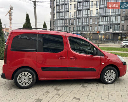 Красный Ситроен Берлинго, объемом двигателя 1.6 л и пробегом 197 тыс. км за 8900 $, фото 3 на Automoto.ua