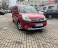 Красный Ситроен Берлинго, объемом двигателя 1.6 л и пробегом 227 тыс. км за 7999 $, фото 6 на Automoto.ua