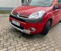 Красный Ситроен Берлинго, объемом двигателя 1.6 л и пробегом 227 тыс. км за 7999 $, фото 8 на Automoto.ua