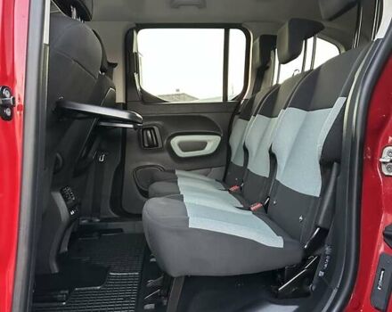 Сітроен Берлінго 2020 у Стрые на Automoto.ua Червоний Сітроен Берлінго, об'ємом двигуна 1.5 л та пробігом 172 тис. км за 15350 $, фото 90 на Automoto.ua