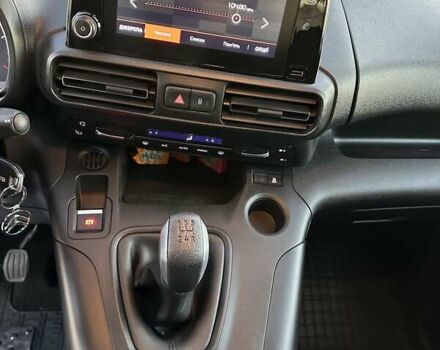 Сітроен Берлінго 2020 у Стрые на Automoto.ua Червоний Сітроен Берлінго, об'ємом двигуна 1.5 л та пробігом 172 тис. км за 15350 $, фото 94 на Automoto.ua