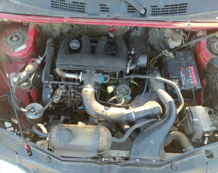 Красный Ситроен Берлинго, объемом двигателя 0 л и пробегом 370 тыс. км за 1600 $, фото 3 на Automoto.ua