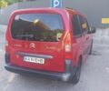 Червоний Сітроен Берлінго, об'ємом двигуна 1.6 л та пробігом 380 тис. км за 4500 $, фото 13 на Automoto.ua