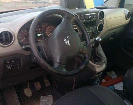 Красный Ситроен Берлинго, объемом двигателя 1.6 л и пробегом 1 тыс. км за 3000 $, фото 9 на Automoto.ua