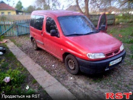 Сітроен Берлінго 1999 у Новых Санжарах на Automoto.ua Червоний Сітроен Берлінго, об'ємом двигуна 1.8 л та пробігом 300 тис. км за 1680 $, фото 1 на Automoto.ua