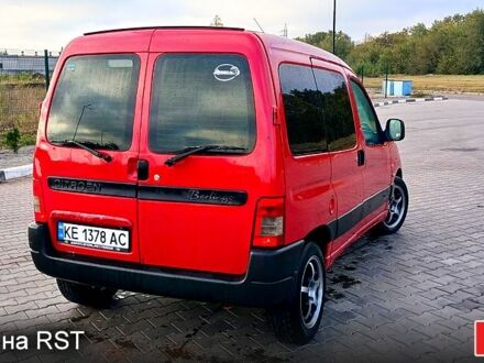 Сітроен Берлінго 2008 у Желтых Водах на Automoto.ua Червоний Сітроен Берлінго, об'ємом двигуна 1.6 л та пробігом 337 тис. км за 3500 $, фото 1 на Automoto.ua