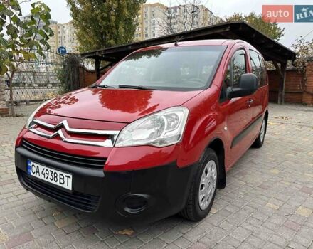 Красный Ситроен Берлинго, объемом двигателя 1.56 л и пробегом 250 тыс. км за 7500 $, фото 1 на Automoto.ua