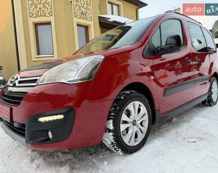 Красный Ситроен Берлинго, объемом двигателя 1.6 л и пробегом 157 тыс. км за 10650 $, фото 1 на Automoto.ua