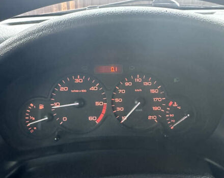 Ситроен Берлинго, объемом двигателя 1.9 л и пробегом 300 тыс. км за 2900 $, фото 4 на Automoto.ua