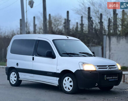 Ситроен Берлинго, объемом двигателя 1.4 л и пробегом 199 тыс. км за 3699 $, фото 1 на Automoto.ua