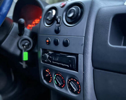 Ситроен Берлинго, объемом двигателя 1.4 л и пробегом 199 тыс. км за 3699 $, фото 5 на Automoto.ua