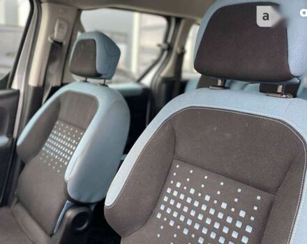 Ситроен Берлинго, объемом двигателя 1.6 л и пробегом 169 тыс. км за 6990 $, фото 12 на Automoto.ua