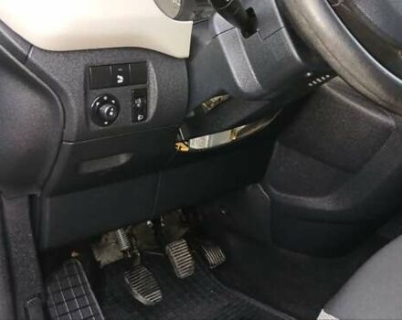 Ситроен Берлинго, объемом двигателя 1.6 л и пробегом 111 тыс. км за 8250 $, фото 24 на Automoto.ua