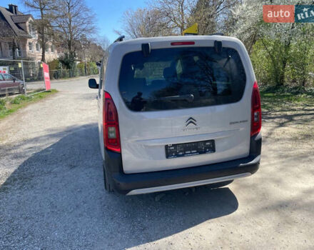 Сітроен Берлінго, об'ємом двигуна 1.5 л та пробігом 64 тис. км за 13600 $, фото 6 на Automoto.ua