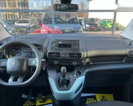 Сітроен Берлінго, об'ємом двигуна 1.5 л та пробігом 186 тис. км за 16000 $, фото 11 на Automoto.ua