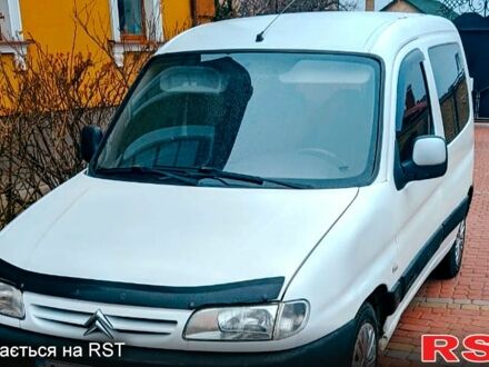 Сітроен Берлінго 2000 у Володимир-Волинський на Automoto.ua Сітроен Берлінго, об'ємом двигуна 19 л та пробігом 0 тис. км за 3000 $, фото 1 на Automoto.ua