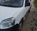 Белый Ситроен Берлинго пасс., объемом двигателя 1.9 л и пробегом 326 тыс. км за 3000 $, фото 5 на Automoto.ua