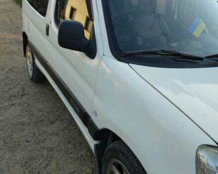 Белый Ситроен Берлинго пасс., объемом двигателя 1.9 л и пробегом 326 тыс. км за 3000 $, фото 4 на Automoto.ua