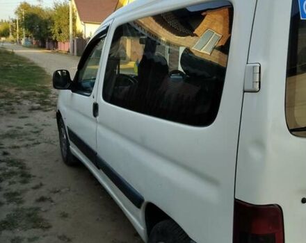 Белый Ситроен Берлинго пасс., объемом двигателя 1.9 л и пробегом 326 тыс. км за 3000 $, фото 2 на Automoto.ua