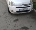 Белый Ситроен Берлинго пасс., объемом двигателя 1.56 л и пробегом 250 тыс. км за 9000 $, фото 1 на Automoto.ua