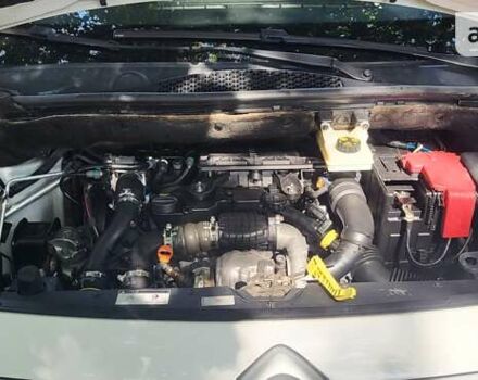 Белый Ситроен Берлинго пасс., объемом двигателя 1.6 л и пробегом 120 тыс. км за 9500 $, фото 19 на Automoto.ua