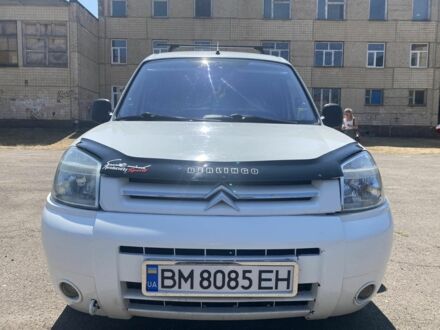 Сітроен Берлінго пас. 2003 у Кривому Розі на Automoto.ua Білий Сітроен Берлінго пас., об'ємом двигуна 2 л та пробігом 420 тис. км за 4000 $, фото 1 на Automoto.ua