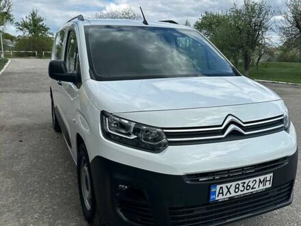 Сітроен Берлінго пас. 2022 у Харкові на Automoto.ua Білий Сітроен Берлінго пас., об'ємом двигуна 1.56 л та пробігом 21 тис. км за 18300 $, фото 1 на Automoto.ua