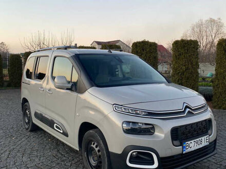 Ситроен Берлинго пасс. 2019 в Львове на Automoto.ua Бежевый Ситроен Берлинго пасс., объемом двигателя 1.5 л и пробегом 89 тыс. км за 21000 $, фото 1 на Automoto.ua