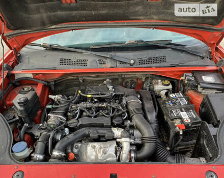 Красный Ситроен Берлинго пасс., объемом двигателя 1.56 л и пробегом 245 тыс. км за 3450 $, фото 9 на Automoto.ua
