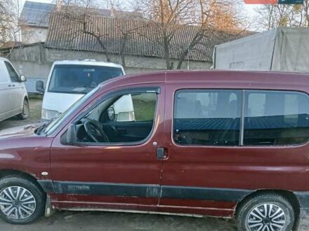 Ситроен Берлинго пасс. 2006 в Радехове на Automoto.ua Красный Ситроен Берлинго пасс., объемом двигателя 1.56 л и пробегом 191 тыс. км за 4200 $, фото 1 на Automoto.ua
