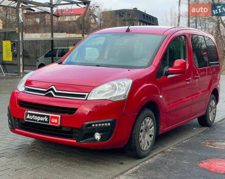 Красный Ситроен Берлинго пасс., объемом двигателя 1.6 л и пробегом 270 тыс. км за 10190 $, фото 1 на Automoto.ua