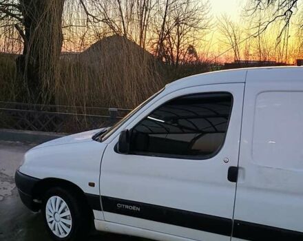 Ситроен Берлинго пасс. 2001 в Ужгороде на Automoto.ua Ситроен Берлинго пасс., объемом двигателя 1.9 л и пробегом 300 тыс. км за 2400 $, фото 2 на Automoto.ua