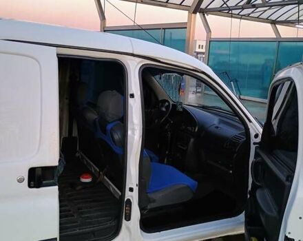Ситроен Берлинго пасс. 2001 в Ужгороде на Automoto.ua Ситроен Берлинго пасс., объемом двигателя 1.9 л и пробегом 300 тыс. км за 2400 $, фото 6 на Automoto.ua