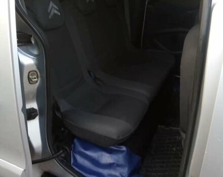 Сірий Сітроен Берлінго пас., об'ємом двигуна 1.56 л та пробігом 212 тис. км за 7400 $, фото 5 на Automoto.ua