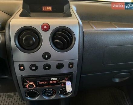 Синий Ситроен Берлинго пасс., объемом двигателя 0 л и пробегом 292 тыс. км за 4300 $, фото 8 на Automoto.ua