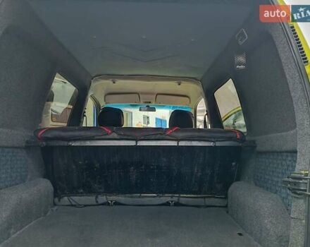 Желтый Ситроен Берлинго, объемом двигателя 1.9 л и пробегом 355 тыс. км за 2550 $, фото 13 на Automoto.ua