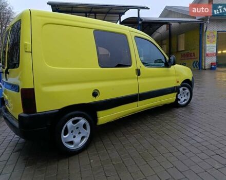 Желтый Ситроен Берлинго, объемом двигателя 1.9 л и пробегом 355 тыс. км за 2550 $, фото 3 на Automoto.ua