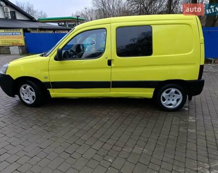 Желтый Ситроен Берлинго, объемом двигателя 1.9 л и пробегом 355 тыс. км за 2550 $, фото 2 на Automoto.ua