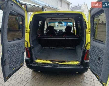 Желтый Ситроен Берлинго, объемом двигателя 1.9 л и пробегом 355 тыс. км за 2550 $, фото 14 на Automoto.ua