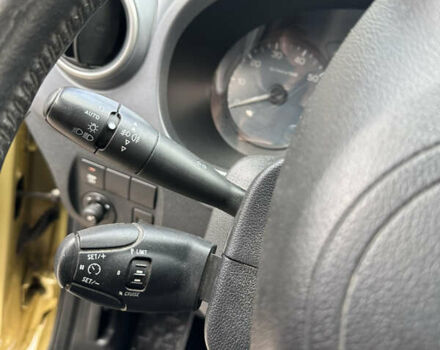 Желтый Ситроен Берлинго, объемом двигателя 1.6 л и пробегом 201 тыс. км за 5550 $, фото 23 на Automoto.ua