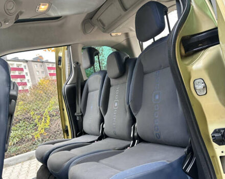 Желтый Ситроен Берлинго, объемом двигателя 1.6 л и пробегом 201 тыс. км за 5550 $, фото 14 на Automoto.ua