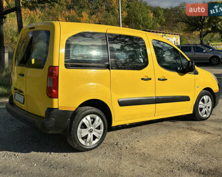 Жовтий Сітроен Берлінго, об'ємом двигуна 1.6 л та пробігом 241 тис. км за 5600 $, фото 3 на Automoto.ua